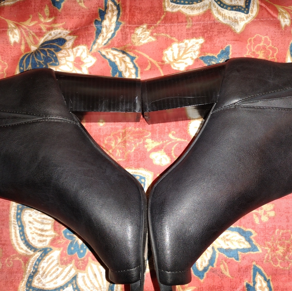 Madden Girl Black Ankle boots#95